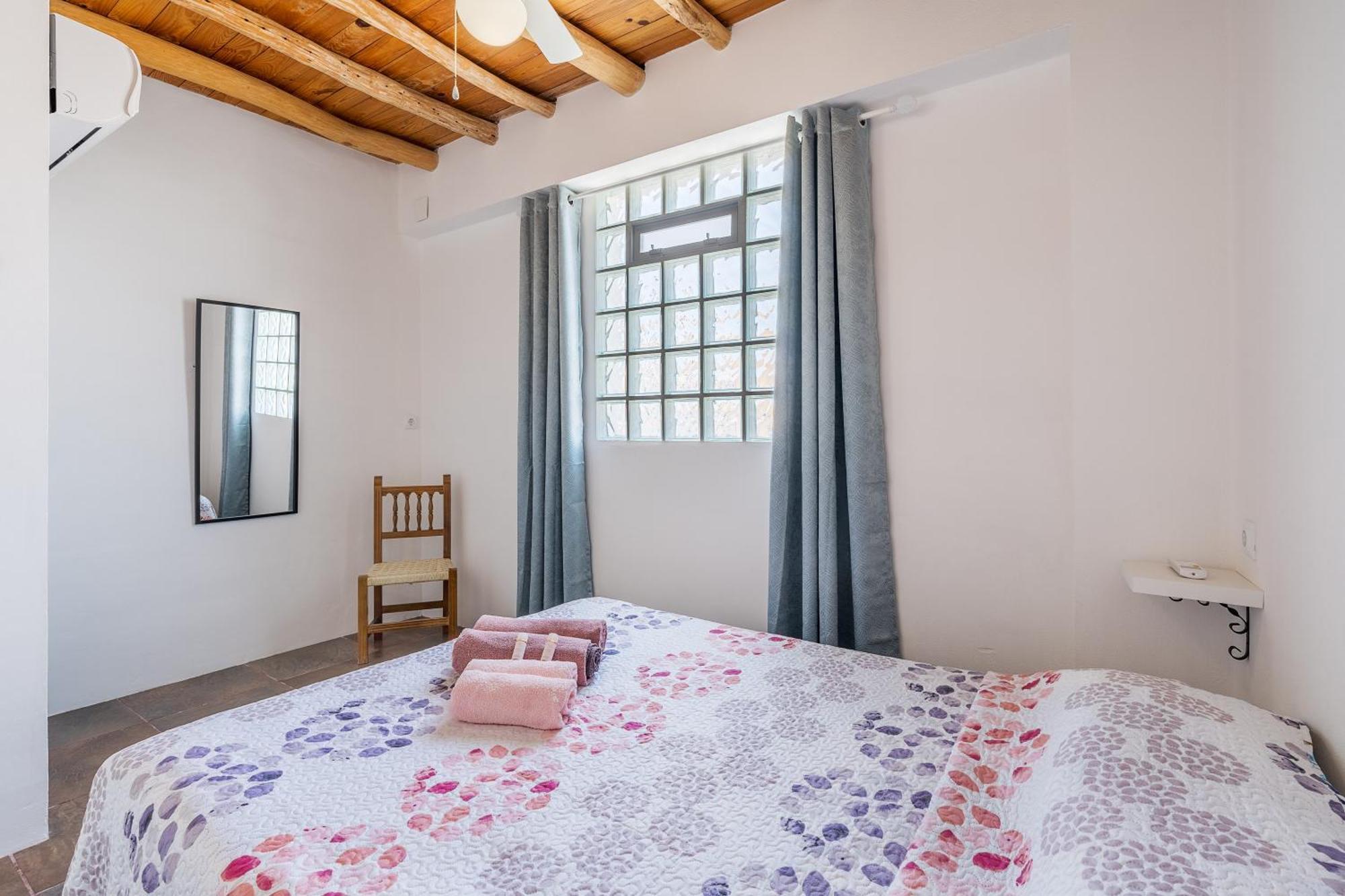 Casa Rustica * Velez de Benaudalla